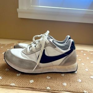 Nike kids size 13 lace up sneakers